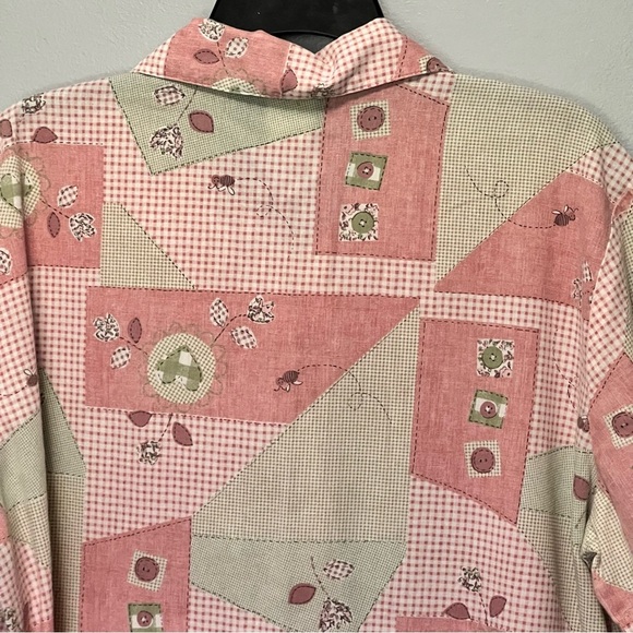 Pink Patchwork Blouse Size Large Floral Bees Mint Green Vintage Tapestry USA EUC - Picture 7 of 8